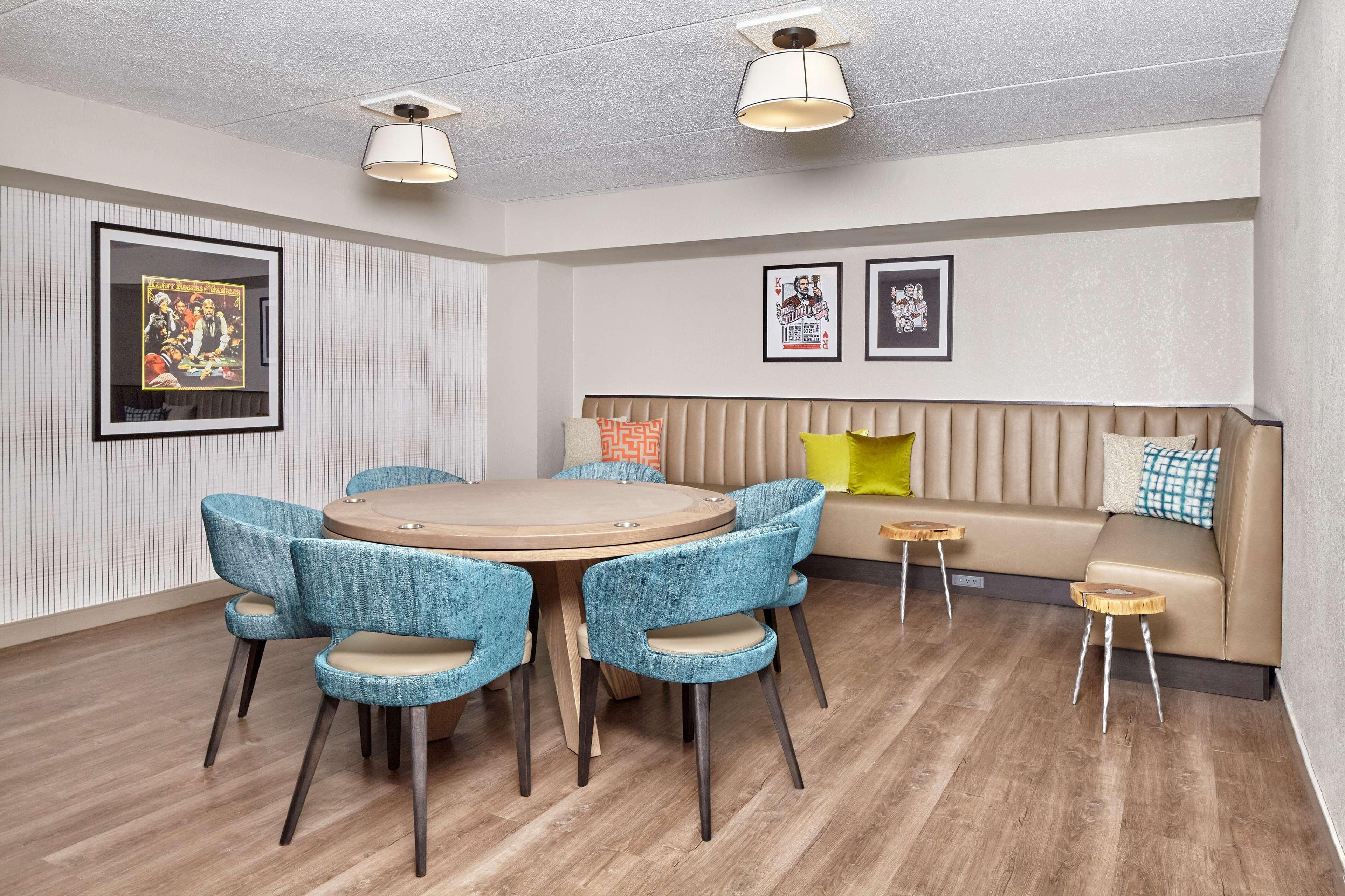 Doubletree Suites By Hilton Nashville Airport Eksteriør bilde